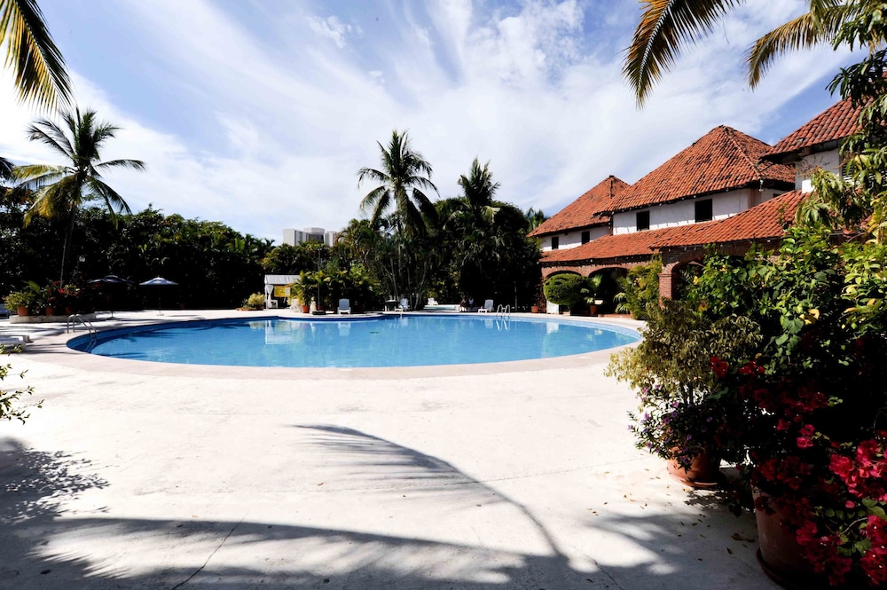 Villas Paraiso Hotel 21/32
