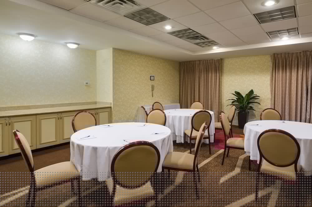 Hilton Garden Inn Queens/Jfk Airport 39/50
