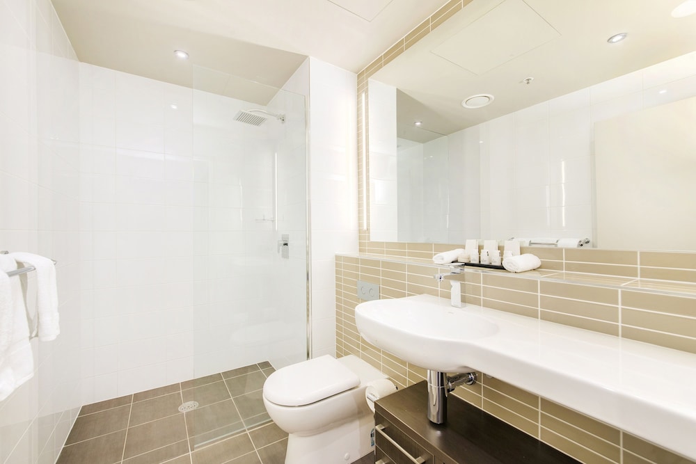 Abode Woden 17/47