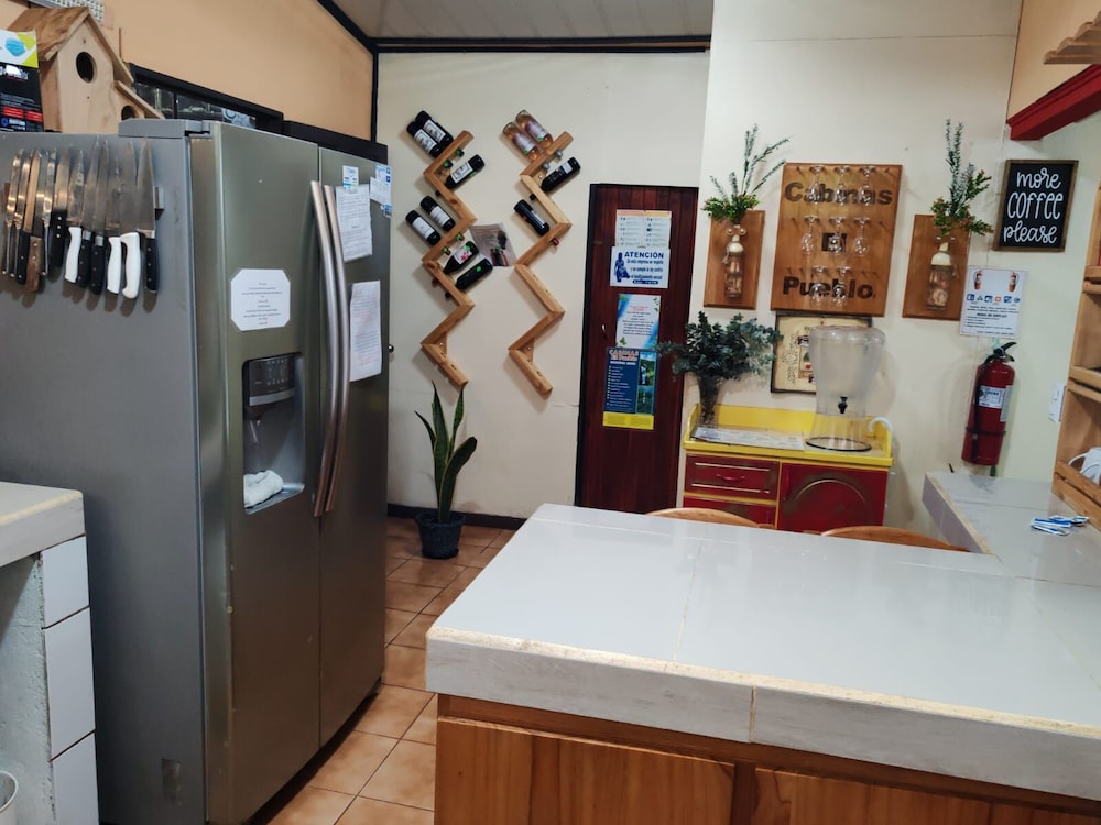 Cabinas El Pueblo B&B 43/43