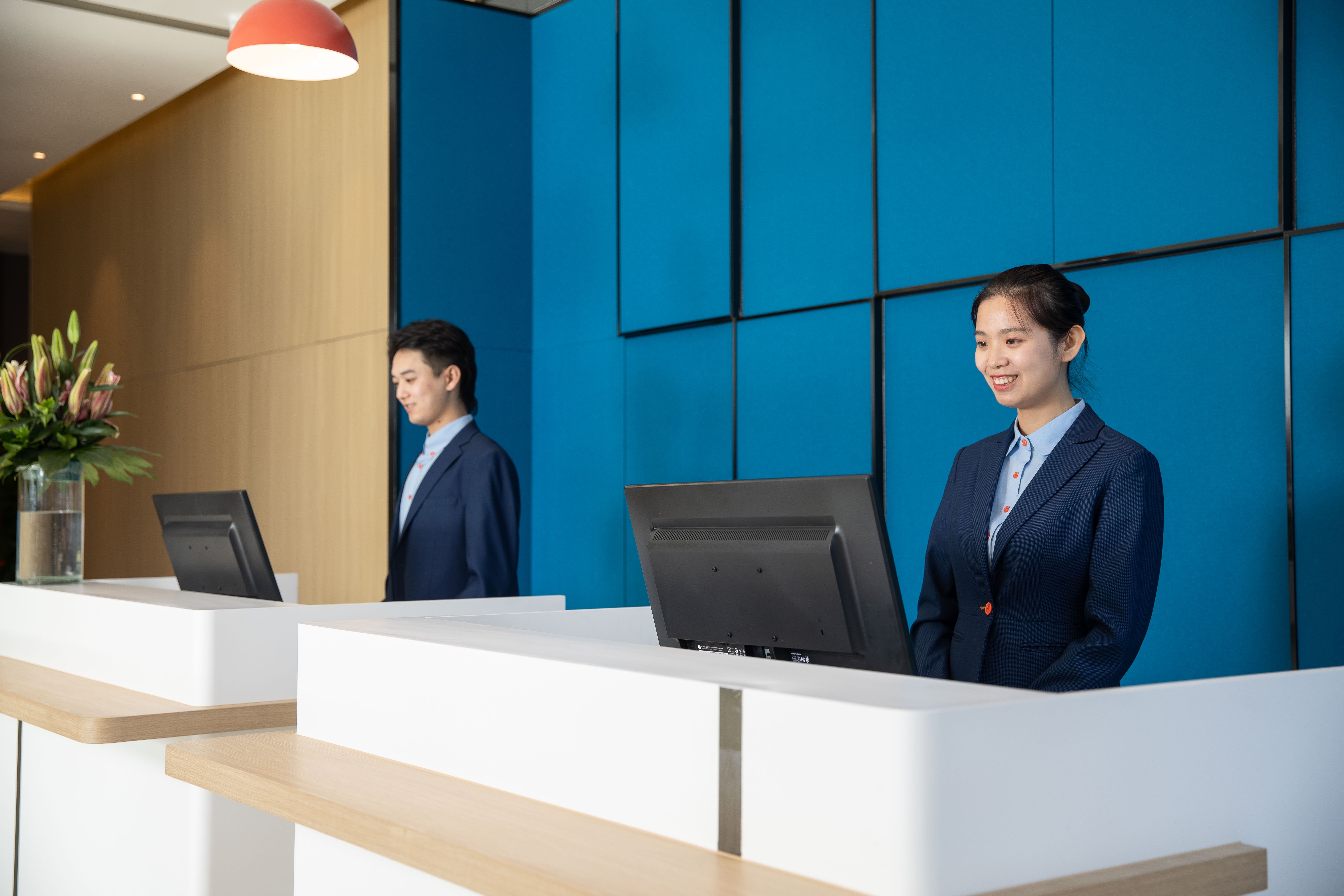 Holiday Inn Express Chengdu Wuhou New City 6/50