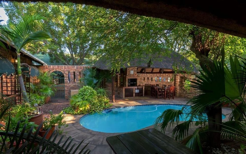 La Mer Lodge 13/15