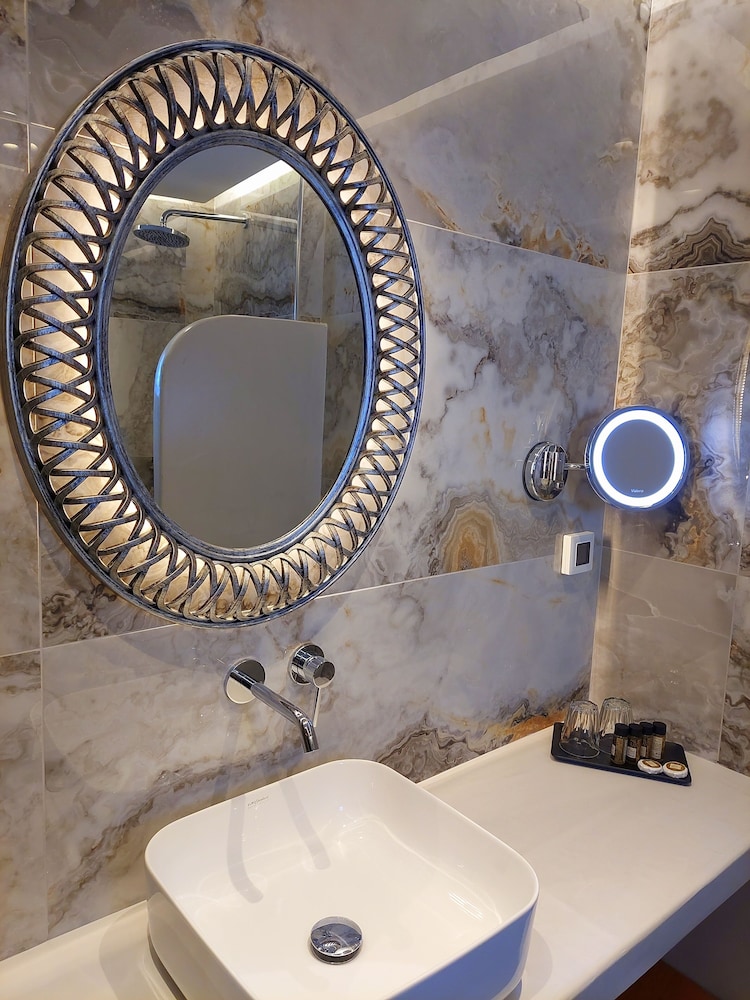 Zephyros Hotel Santorini 47/50