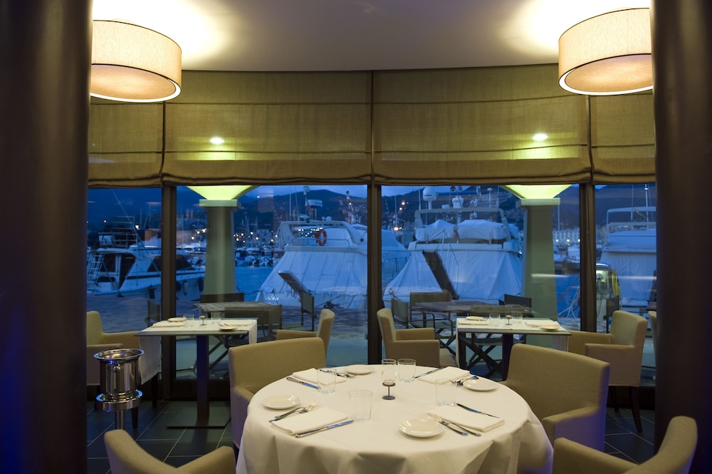 Marina Place Resort 39/51