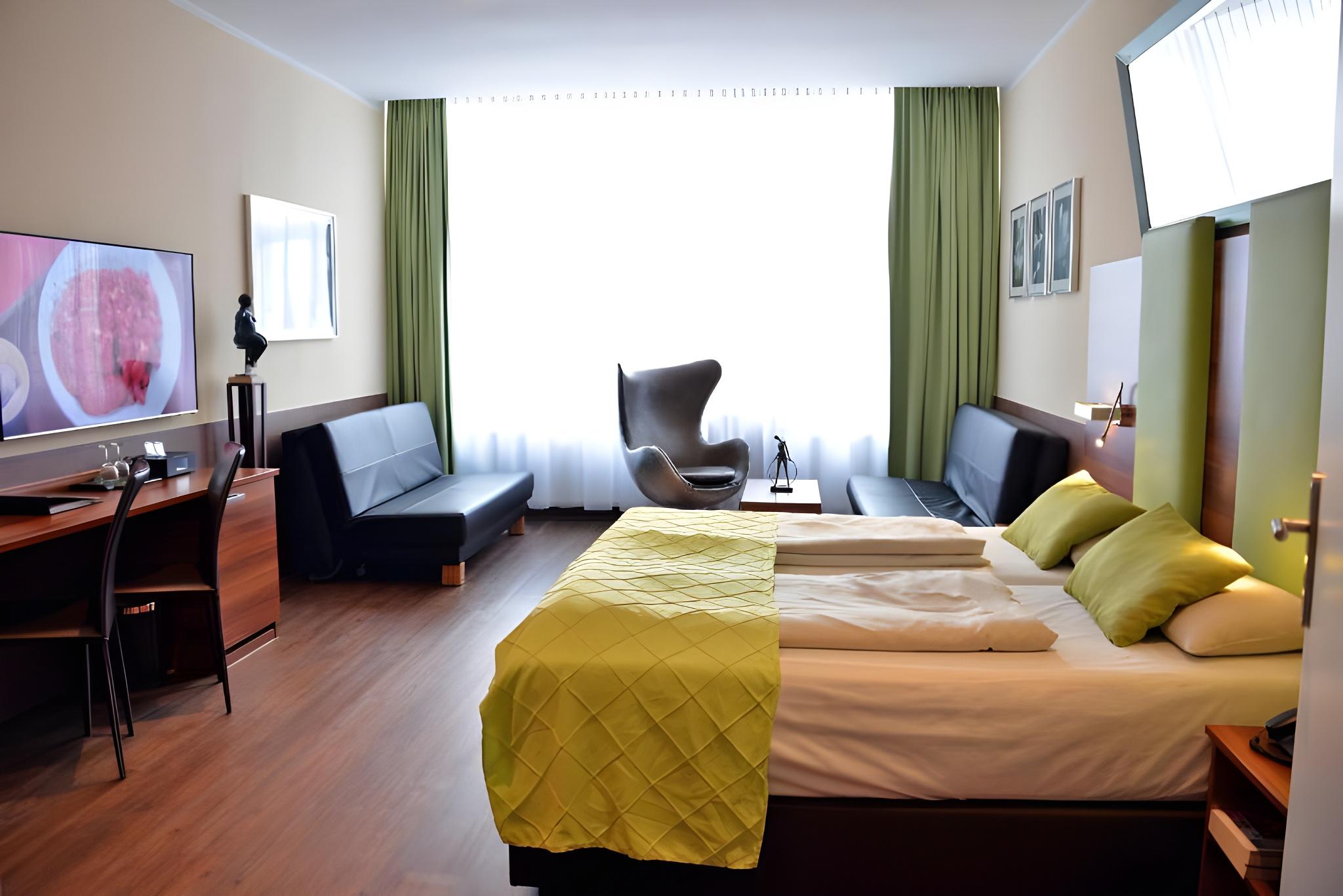 غرفة بسريرين منفصلين، Arthotel Munich 2/2