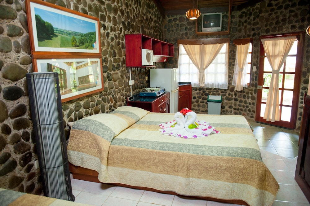 Hotel Mar De Luz 68/78