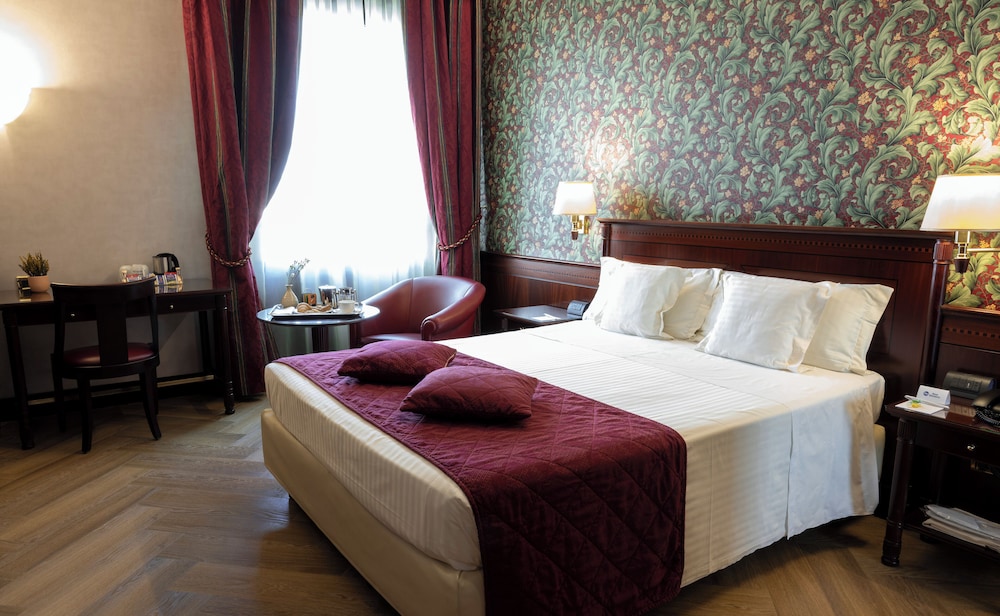 Comfy, King Bed، Antares Hotel Concorde 2/3