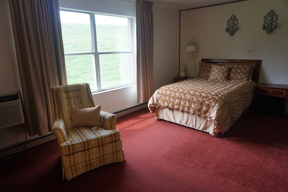 Bellevue Hotel & Suites 35/66