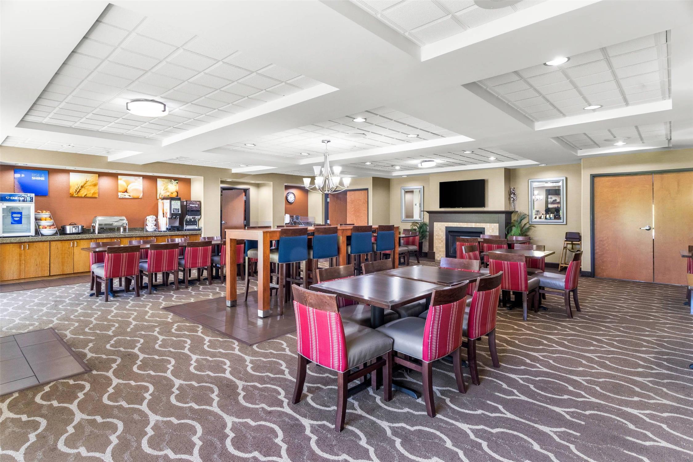 Comfort Suites Mount Vernon 28/36