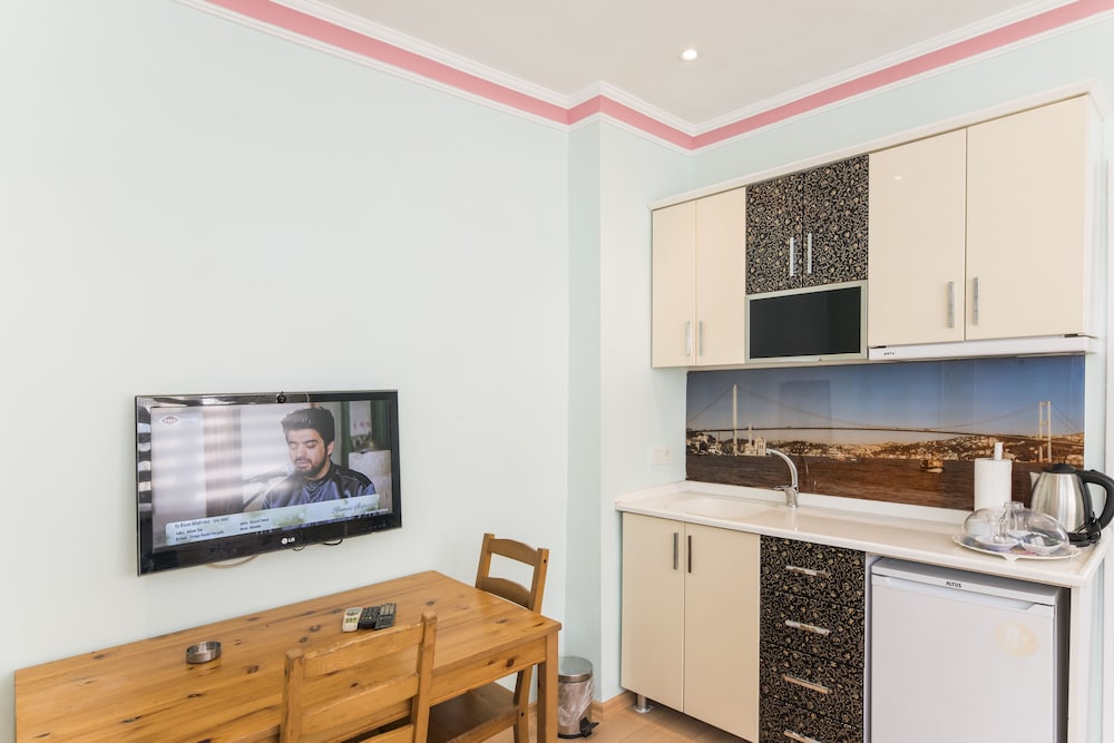 Taxim Elegance Suites 7/50