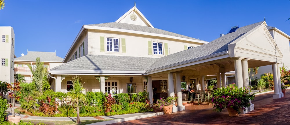 Bay Gardens Beach Resort and Spa in GROS ISLET