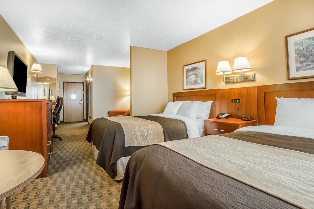 Quality Inn & Suites Fillmore I-15 6/40