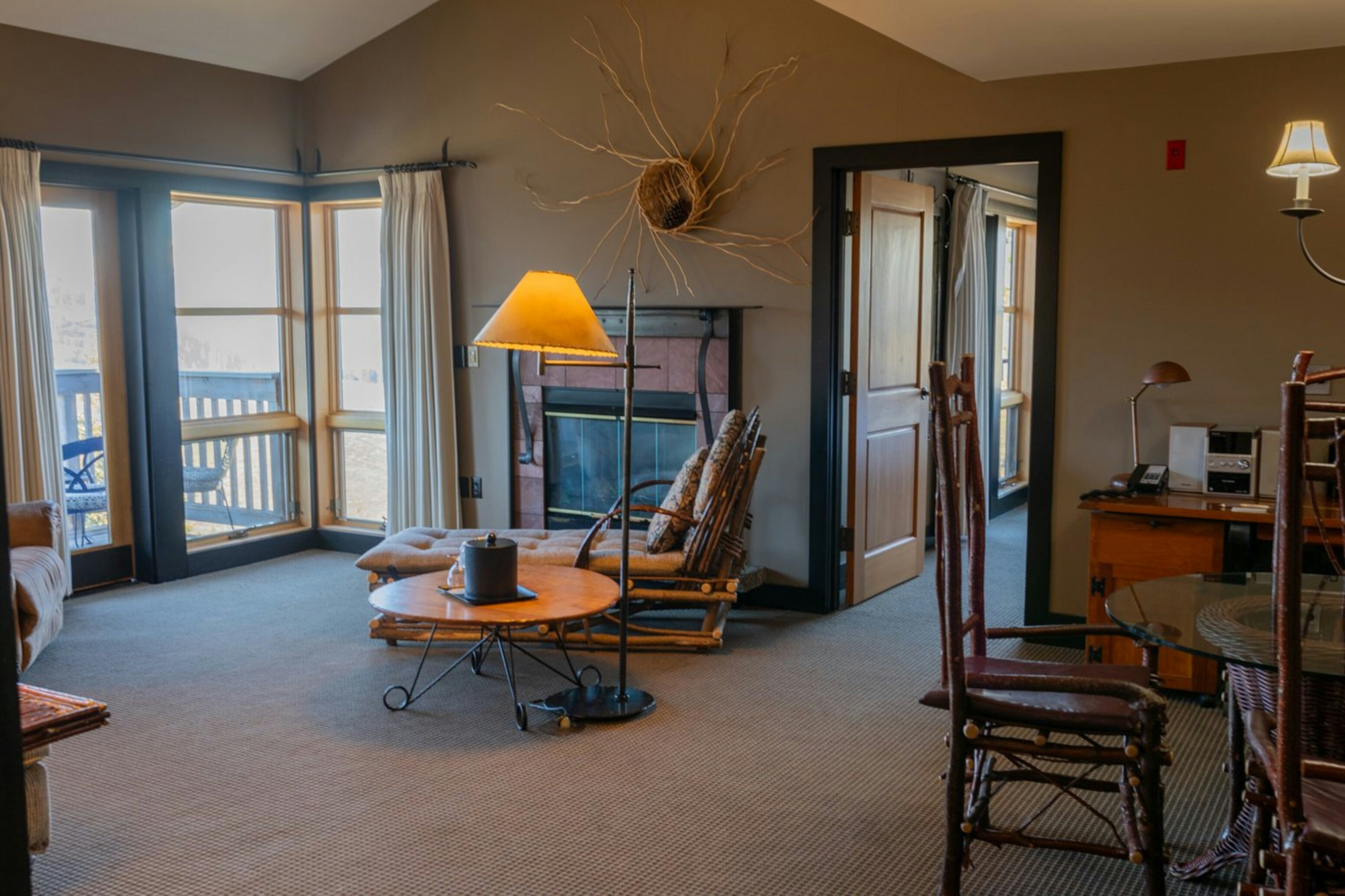 Sun Mountain Lodge 43/82