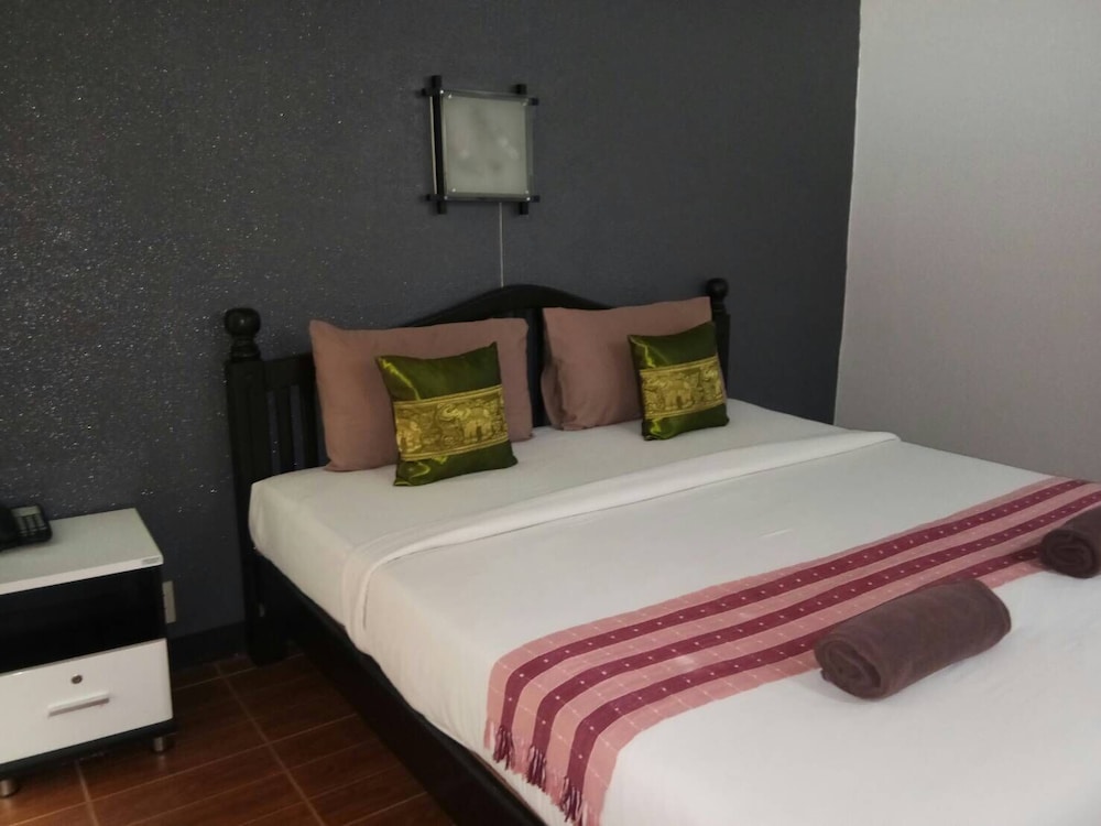 Km Kwanphayao Hotel 15/50