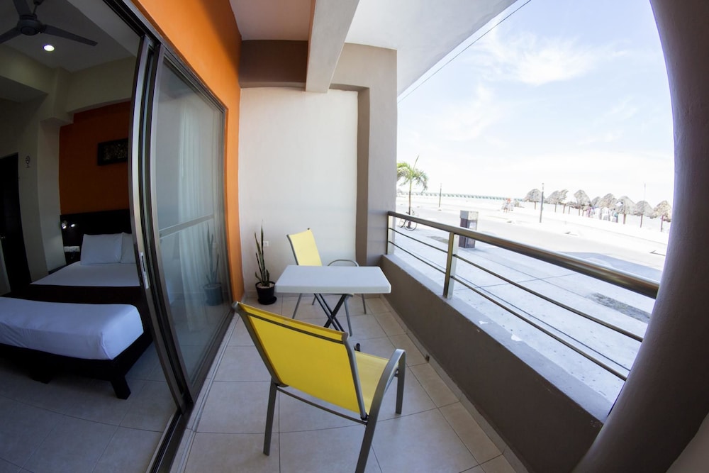Hotel & Suites Domani 12/46