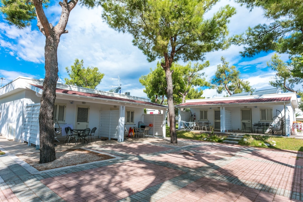 VILLAGGIO BAIA DEL MONACO 33/55