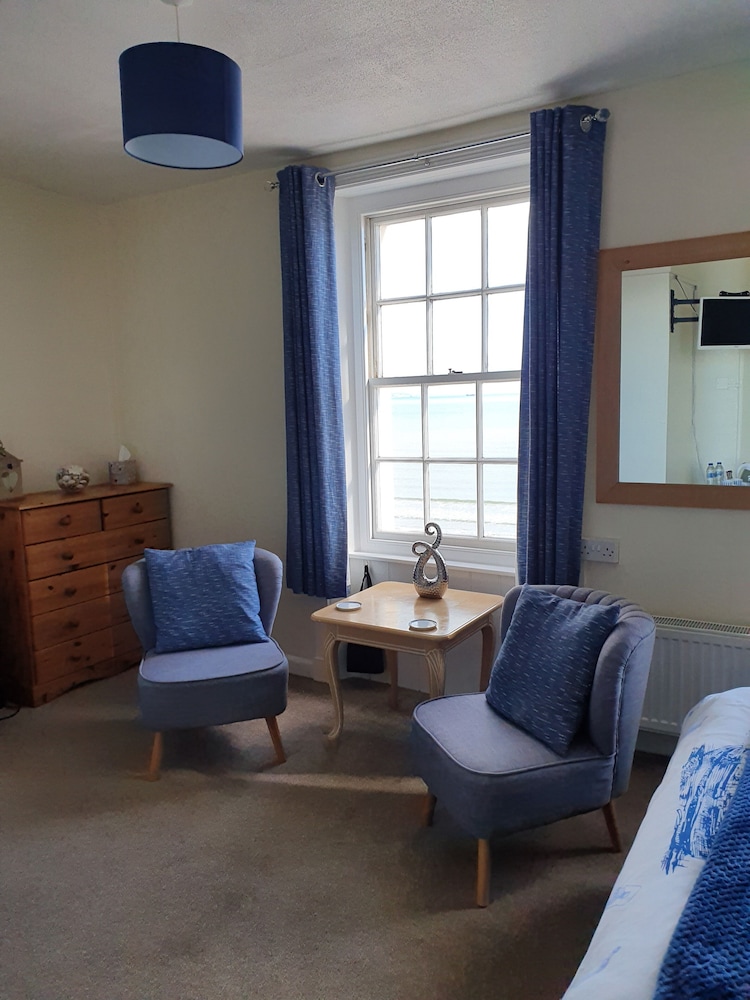 Lyndale Guest House 25/50