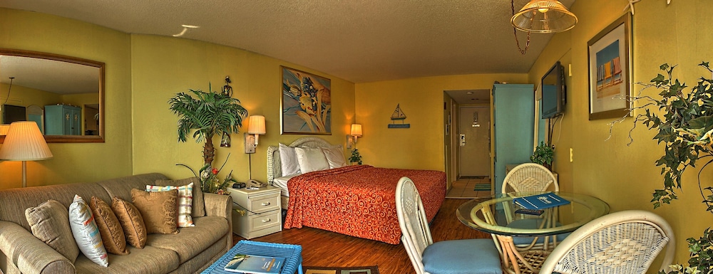 The Caravelle Resort 57/77