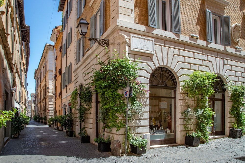 The Right Place 4U Roma Navona Terrace Luxury Rooms 21/35