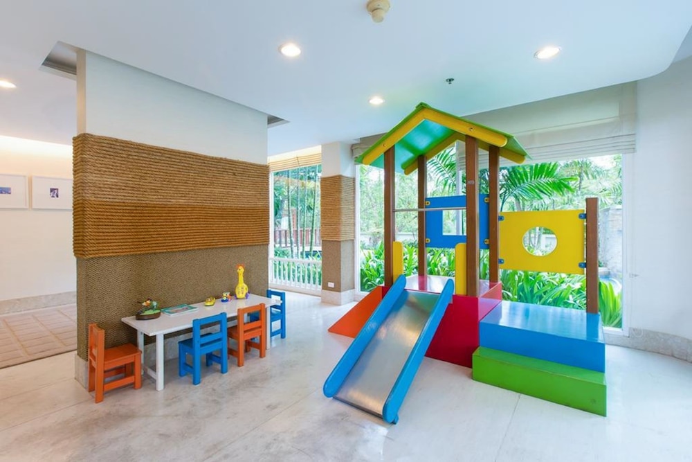 Baan San Ploen Condominium By Renvio 43/54