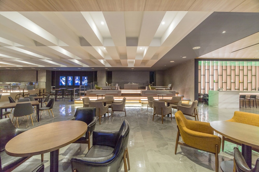 Dignity Hotel 56/70
