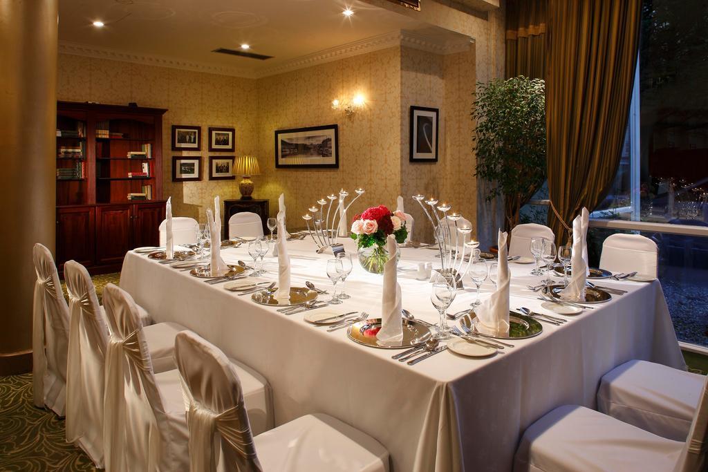 Kilkenny River Court 27/33