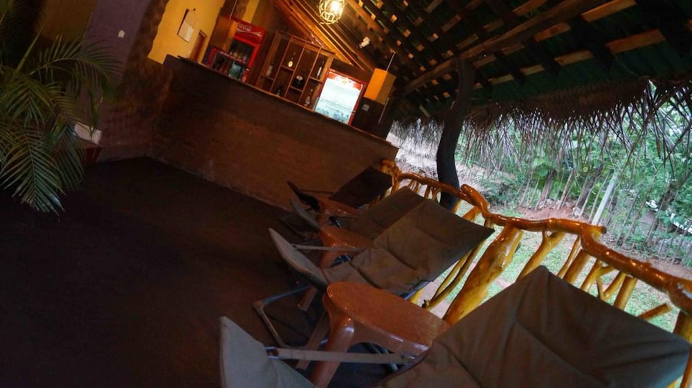 Athgira River Camp 15/38