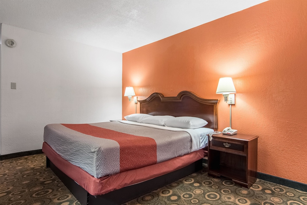 Motel6 Hope, AR 11/31