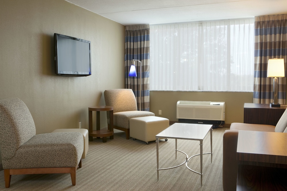 Doubletree By Hilton Hotel St Louis Westport 36/54