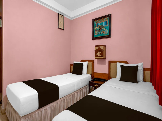 Room at Hotel O near Tawangmangu Wonder Park formerly Komajaya Komaratih, Tawangmangu