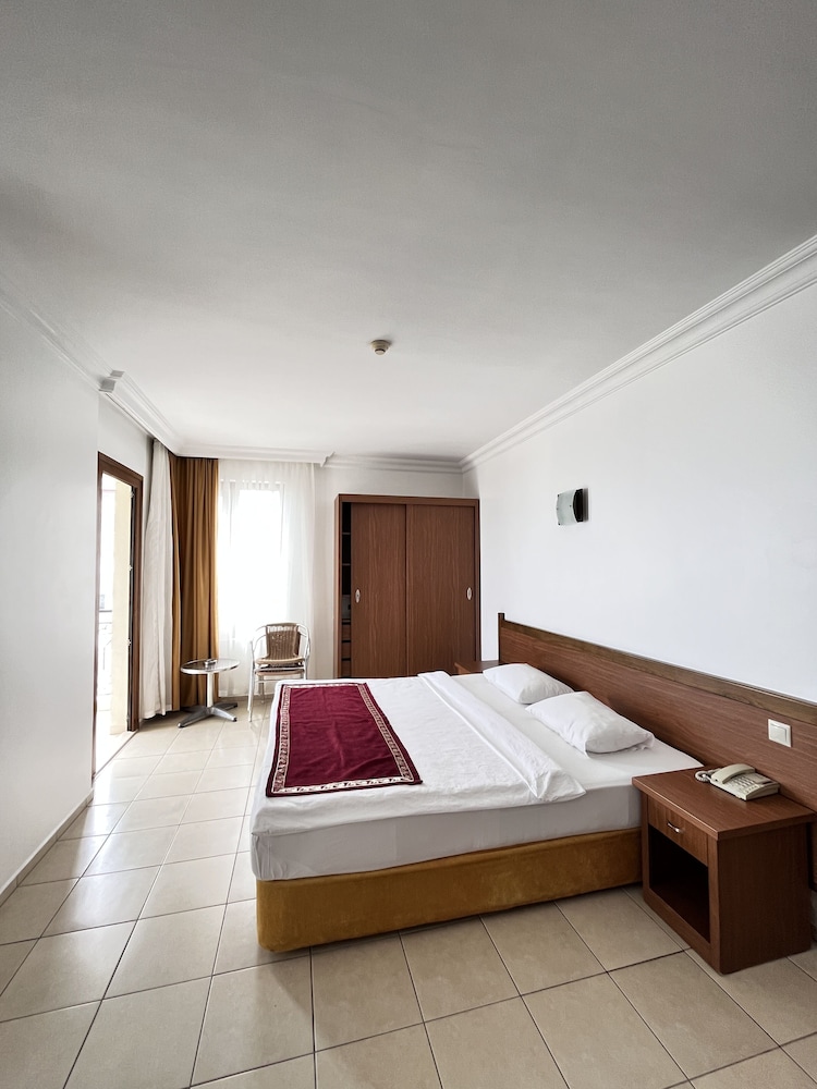 Hotel Royal Hill 14/50