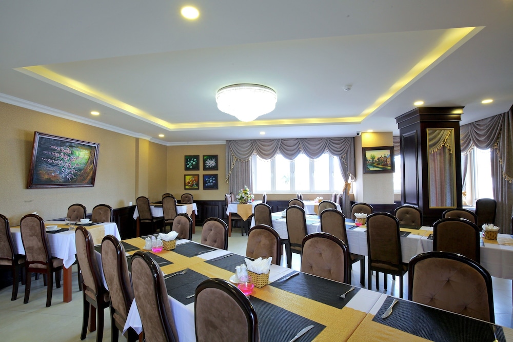 Kings Hotel Dalat 31/34