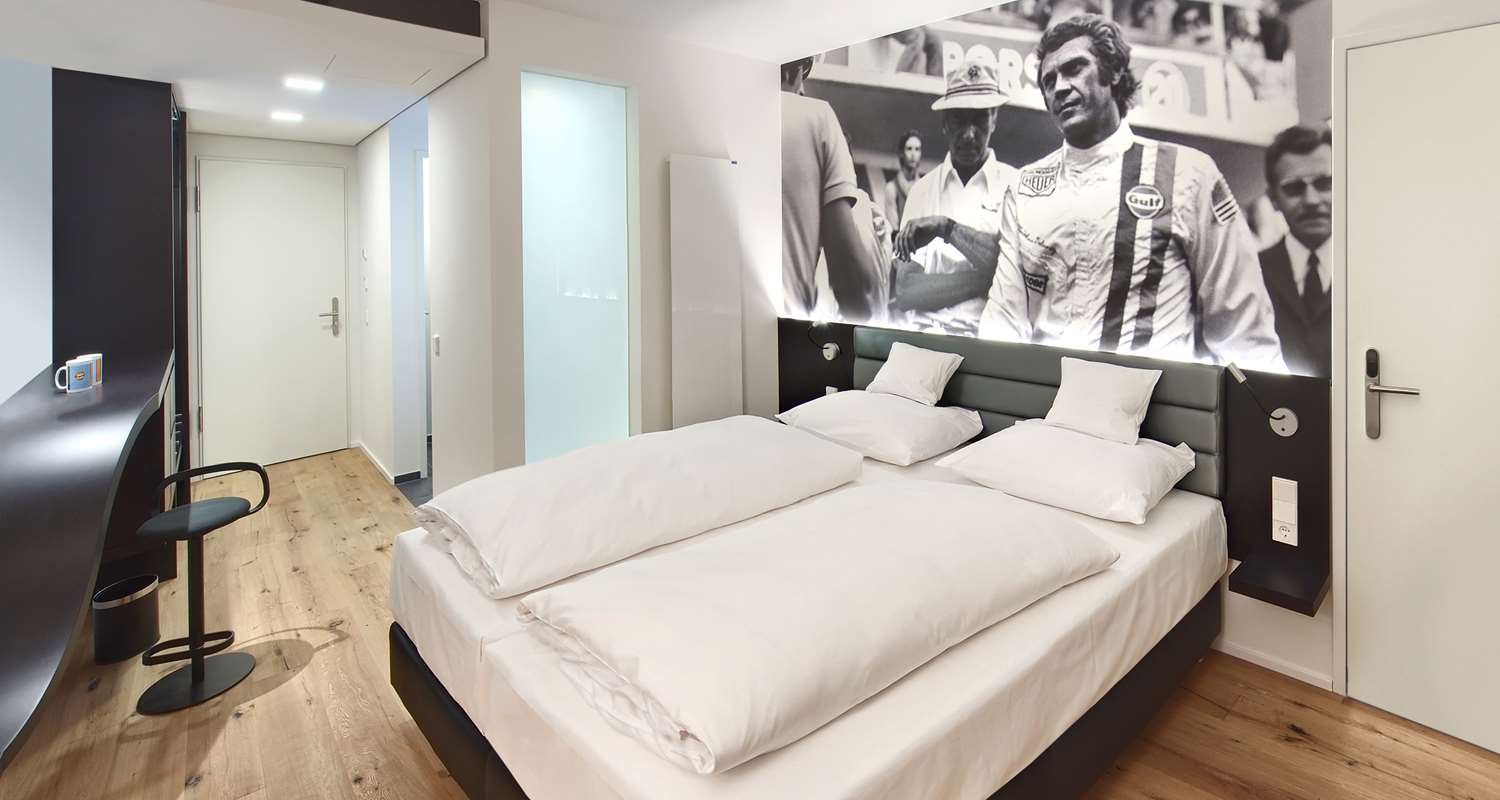 Room, Double Bed
