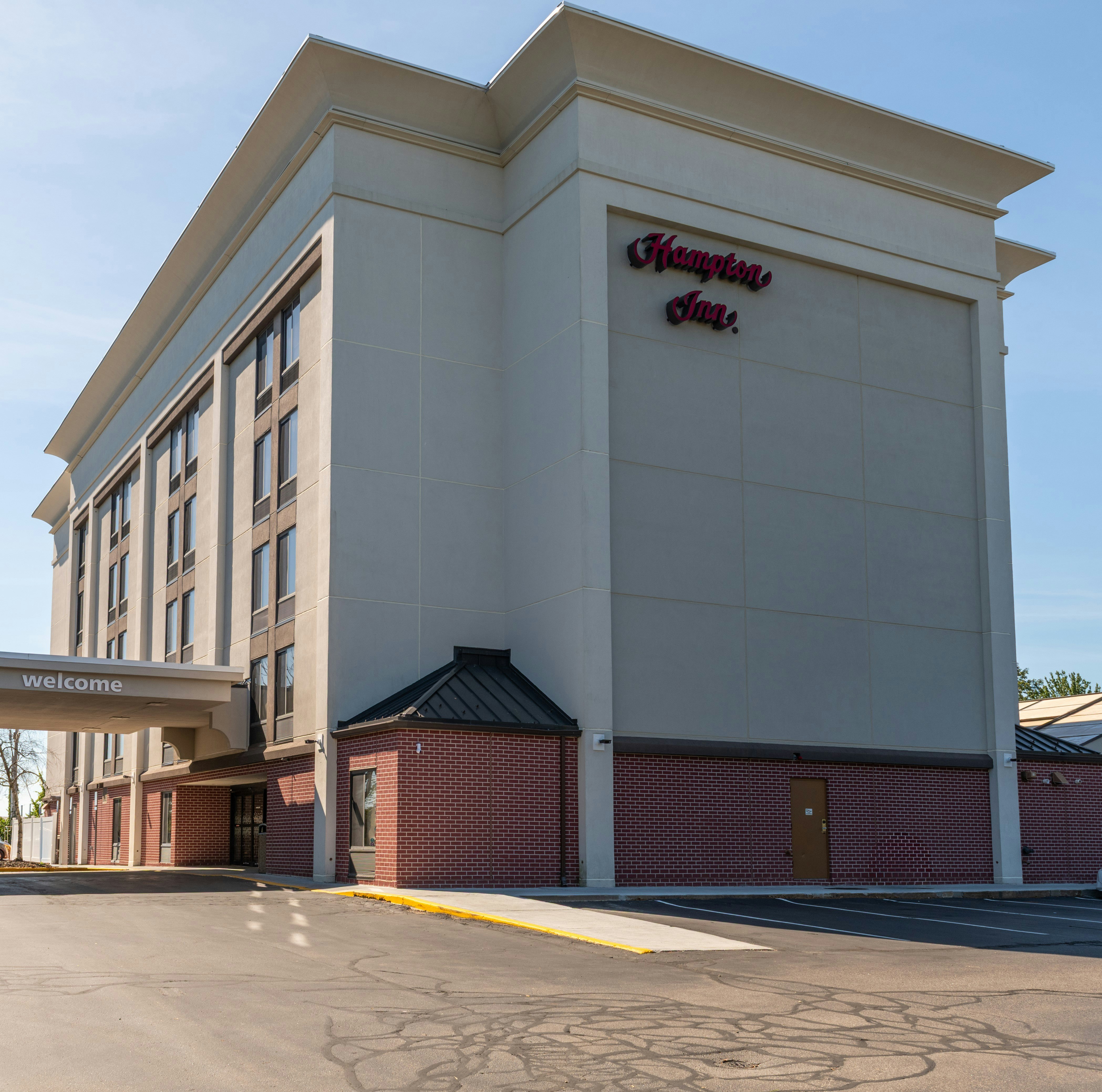 Hampton Inn Portsmouth Central 41/45