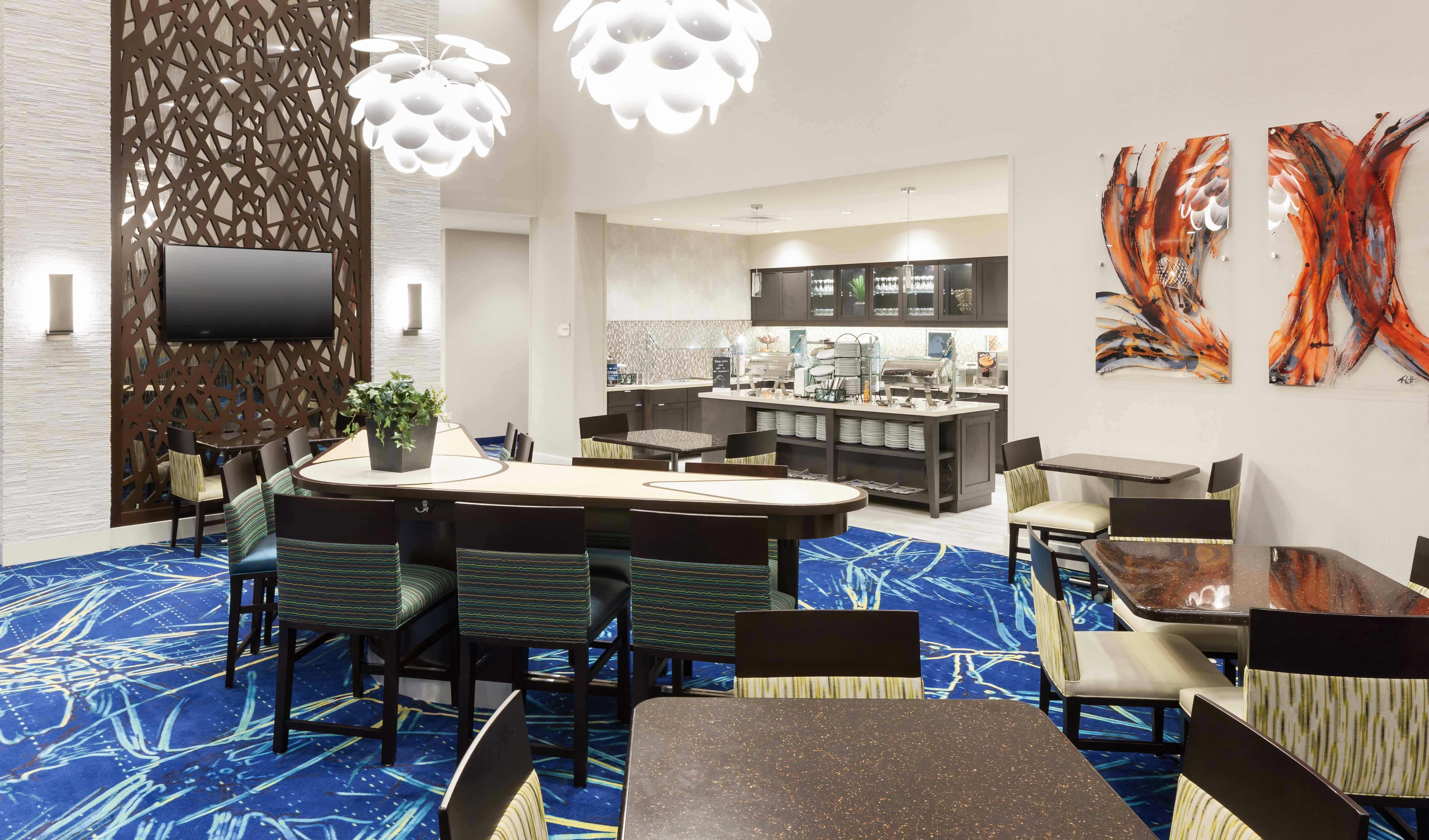 Homewood Suites By Hilton Cape Canaveral-Cocoa Beach 23/27