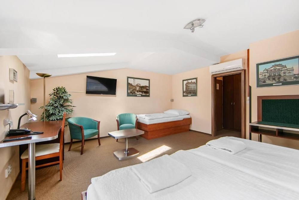 Hotel Palace 31/60
