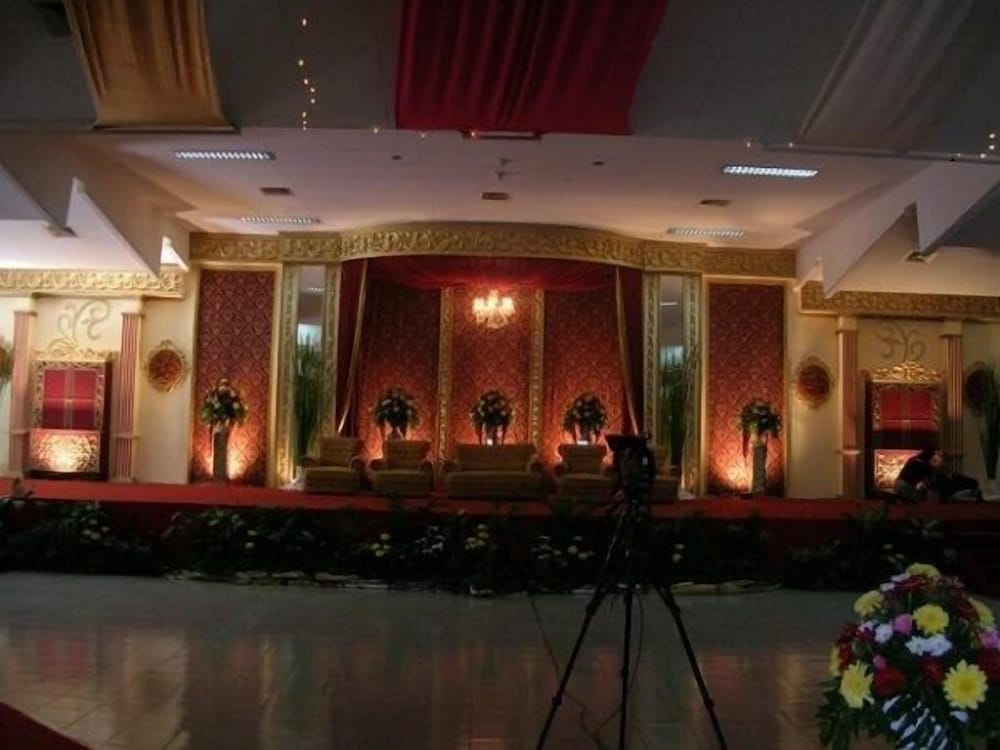 Bahari Inn Tegal 16/36