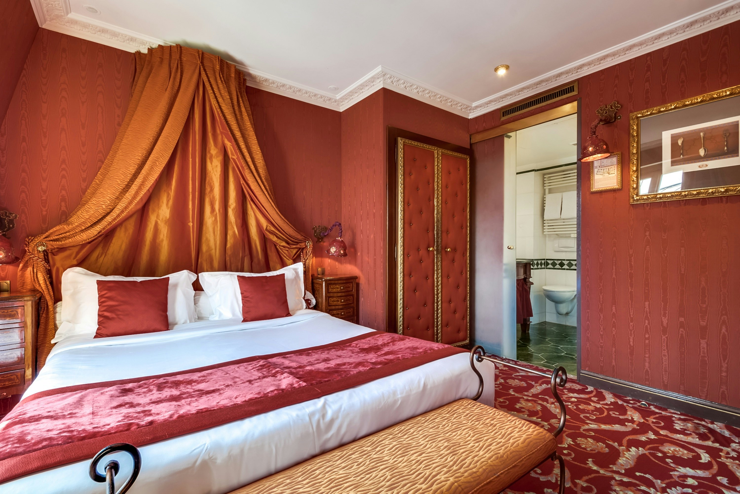 Villa Royale Pigalle 9/24