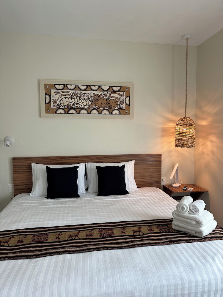 Oneiro Suites 7/41