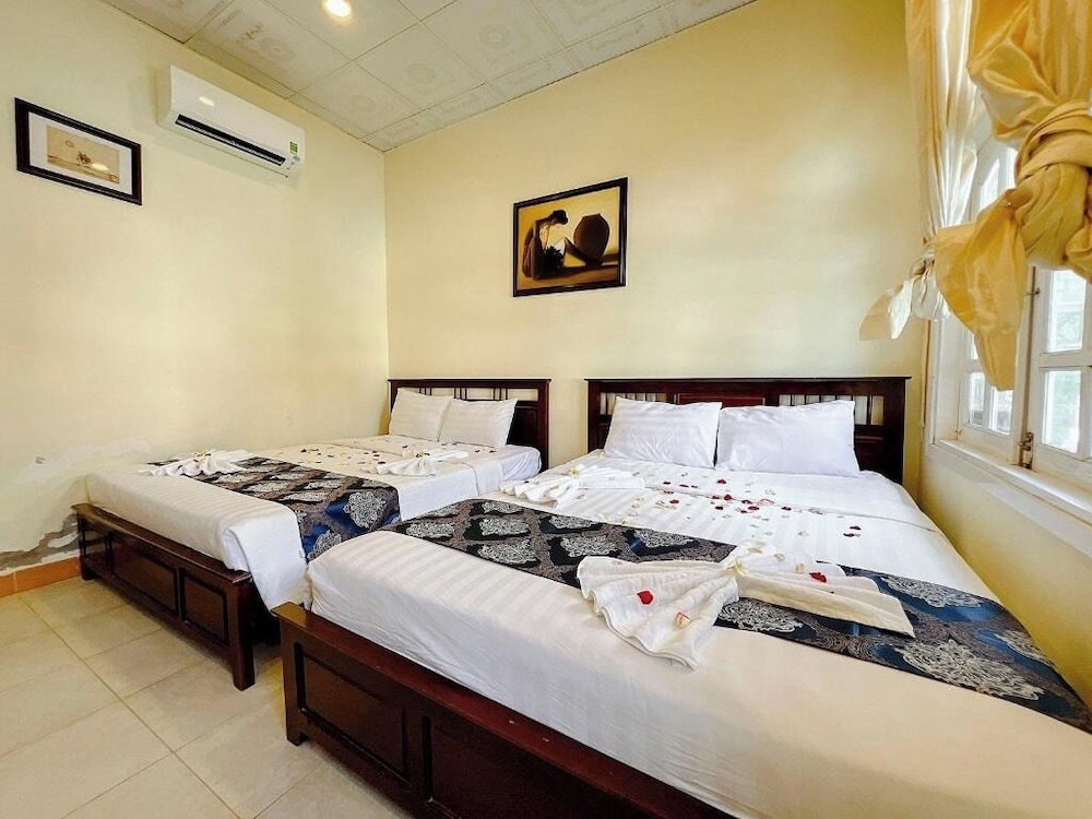 Sand Beach Resort 15/50