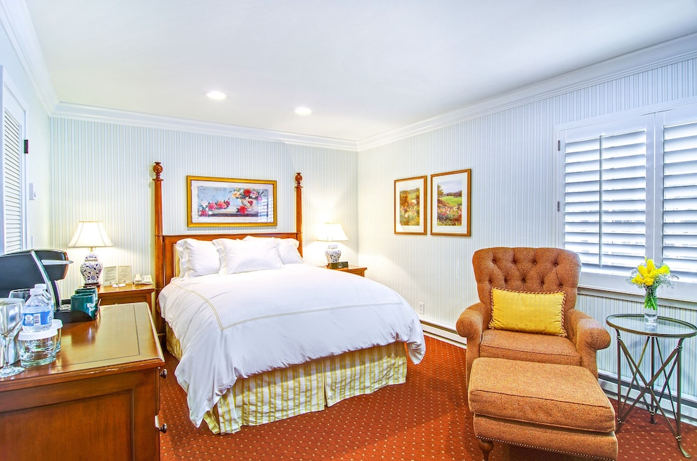 Wayside Inn 14/44