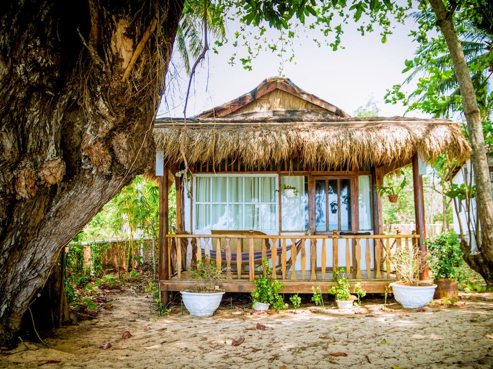 Bamboo Cottages 6/73