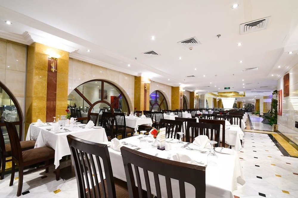 فندق نزل الشاكرين(Al Shakreen Golden Tulip (ex. Nozol Al Shakreen Hotel)) 39/54