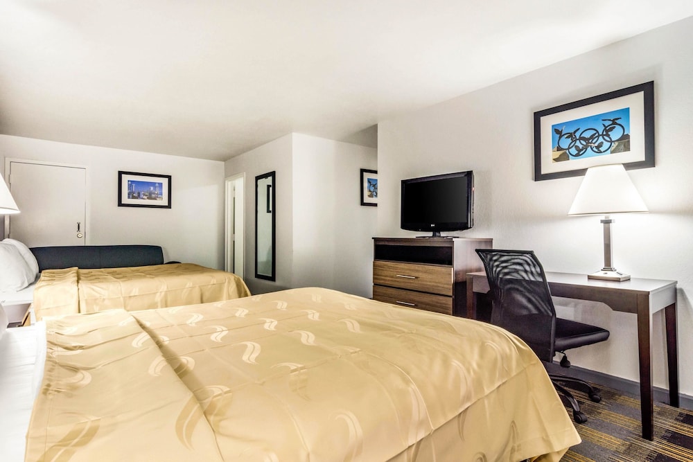 Quality Inn Near Six Flags 17/29