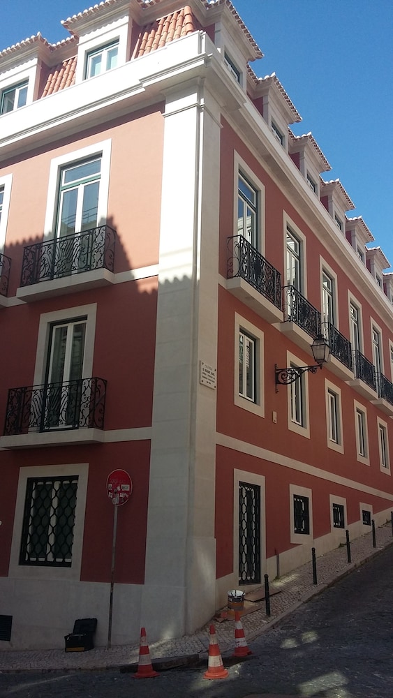 Lisbon Serviced Apartments - Chiado Emenda 9/70