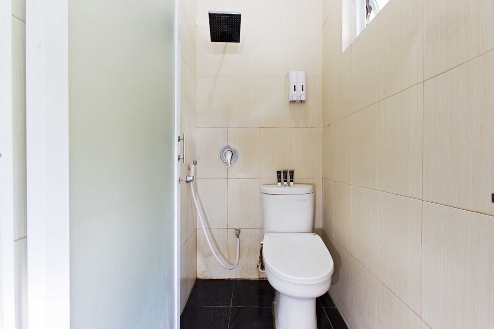Reddoorz Plus Jalan Pemuda Jakarta 34/34