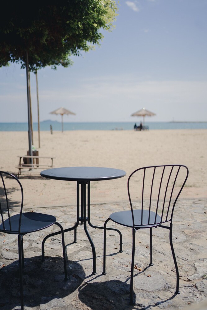 Bann Pae Cabana Hotel And Resort 43/61