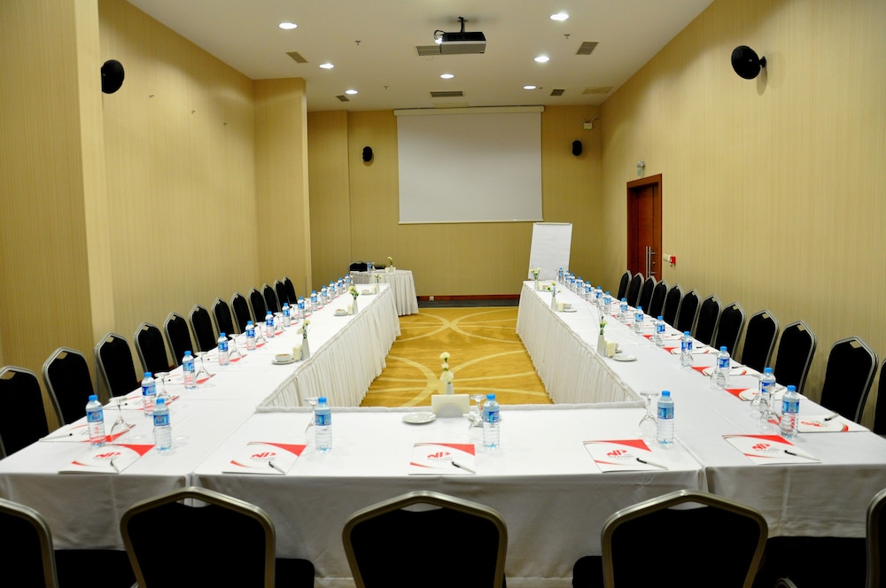 Niza Park Hotel 49/55