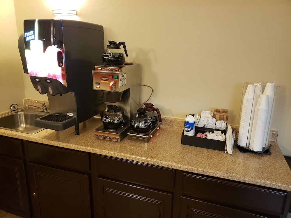 Budget Host Inn 51/60