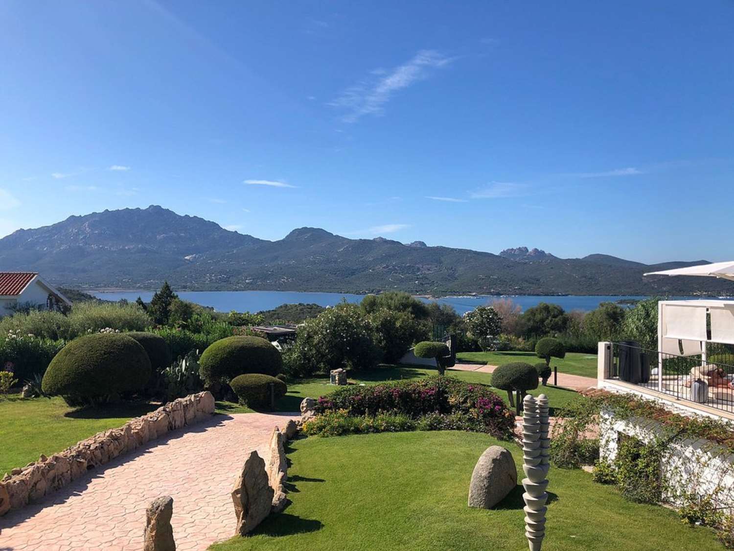 Sulia House Porto Rotondo, Curio Collection by Hilton 81/99